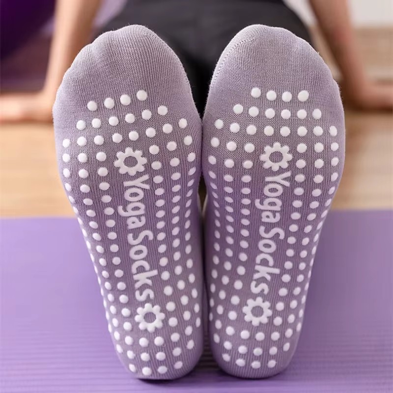 Breathable Towel Bottom Yoga S - No Show Sock Women review and price